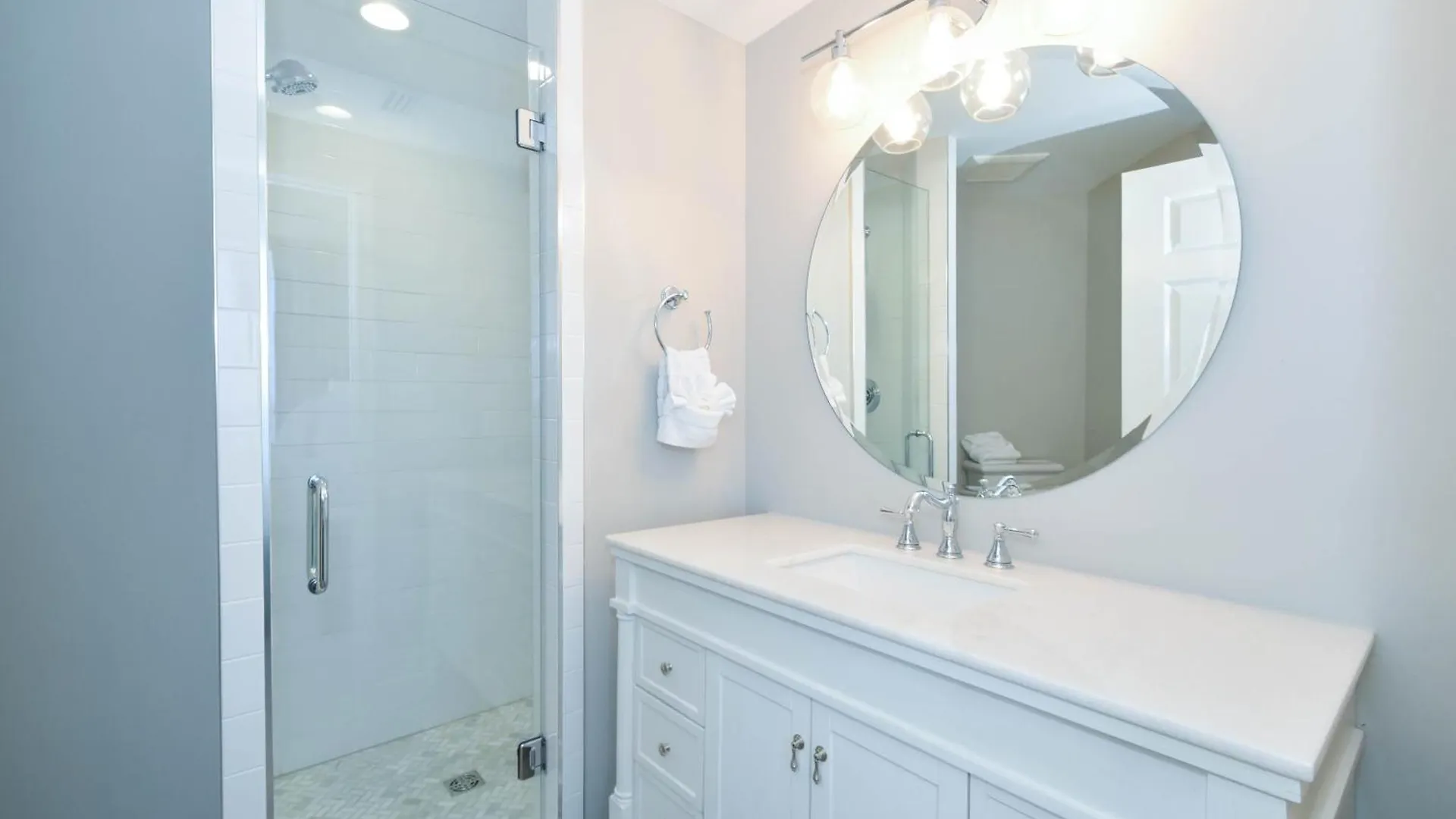 Apartment Silver Shells St, Maarten 1106 Destin United States